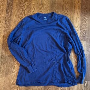 GAP Men's Navy Long Sleeve Tee